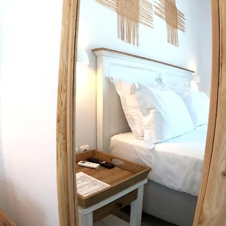 Soleya Suites *