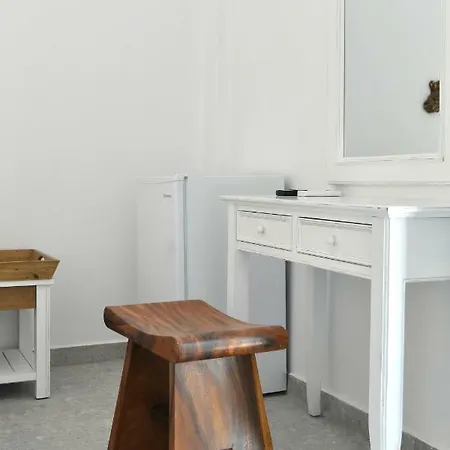 Soleya Suites Parikia (Paros)